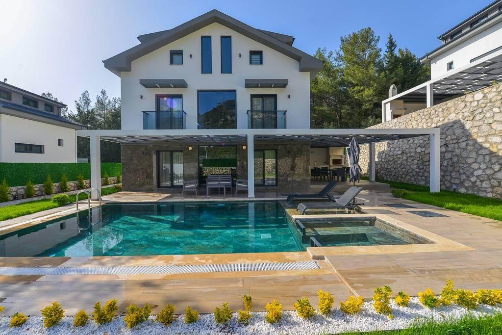 Fethiye Ölüdeniz'de Şık Tasarımlı, Özel Havuzlu, Lüks Villa-30753