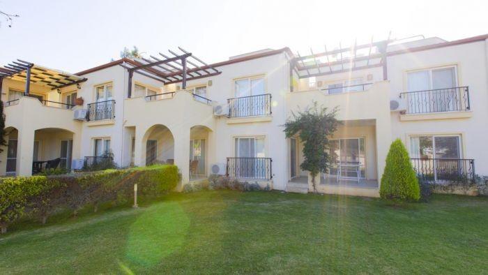 Didim Akbük'te Denize Sıfır, Tesis İçerisinde, Bahçeli 2+1 Daire-21774