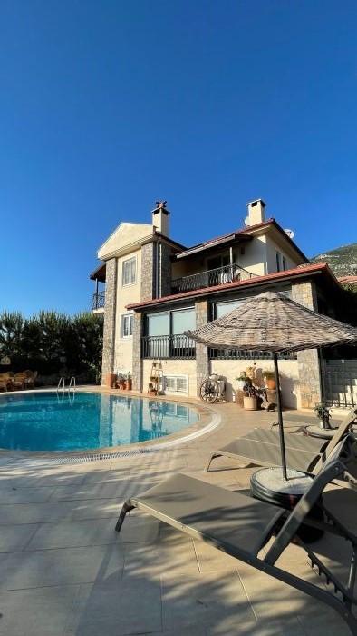 Fethiye Ölüdeniz'de Doğa Manzaralı, Özel Havuzlu, Lüks Villa-14093