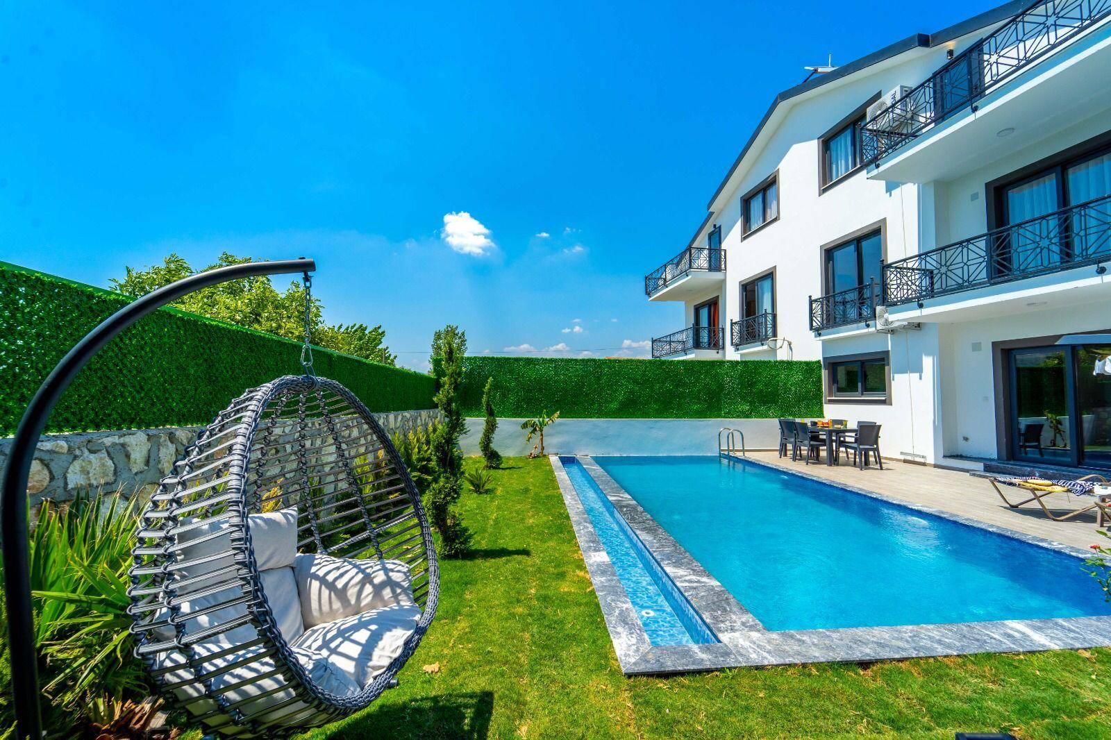 Muğla Seydikemer'de Doğa Manzaralı, Özel Havuzlu, 6 Kişilik Villa-29147