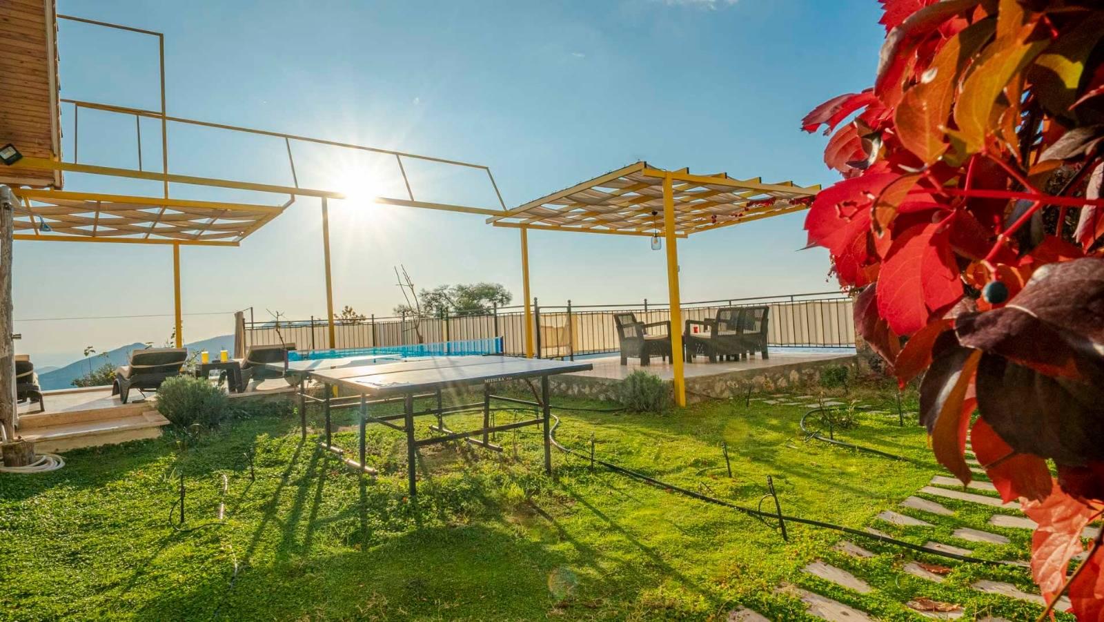 Kaş İslamlar'da Otantik Tasarımlı,  Özel Havuzlu, 4 Kişilik, Taş Villa-25061