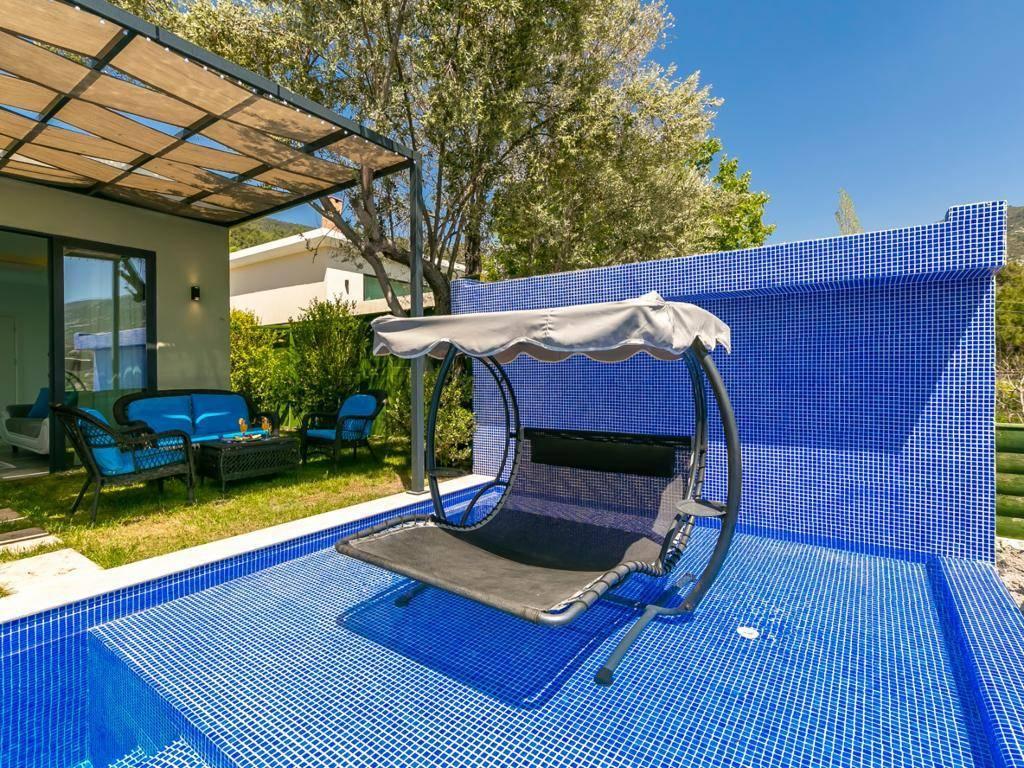 Kaş İslamlar'da Doğa'nın İçerisinde, Özel Havuzlu, Modern Villa-25020