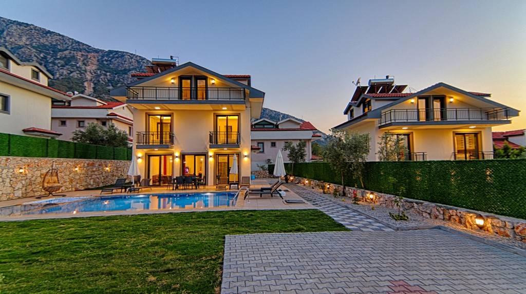 Fethiye Ölüdeniz'de Sakin Konumda, Özel Havuzlu, 4+1 Lüks Villa-28710