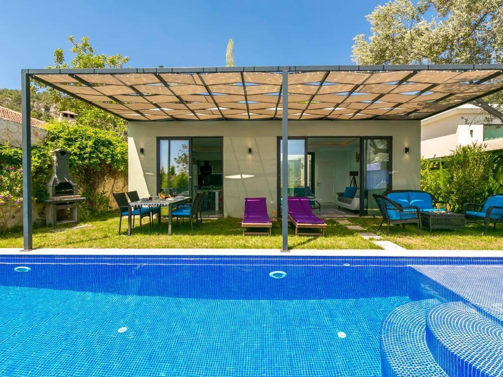 Kaş İslamlar'da Doğa'nın İçerisinde, Özel Havuzlu, Modern Villa-25020