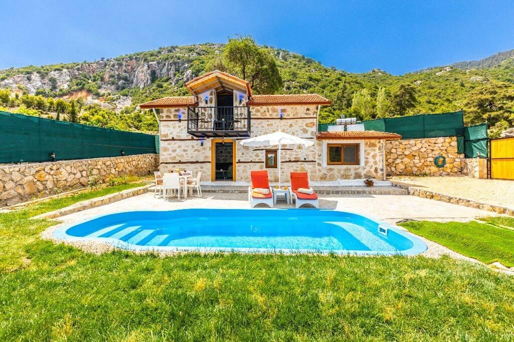 Kalkan İkizce'de Taş Mimarili, Özel Havuzlu, Geniş Bahçeli Villa-30376