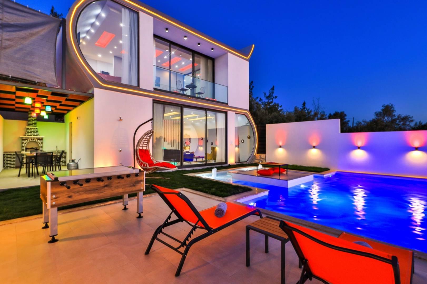 Kaş Kalkan'da Özel Havuzlu, Balayı Konseptli, Kiralık Villa-28384