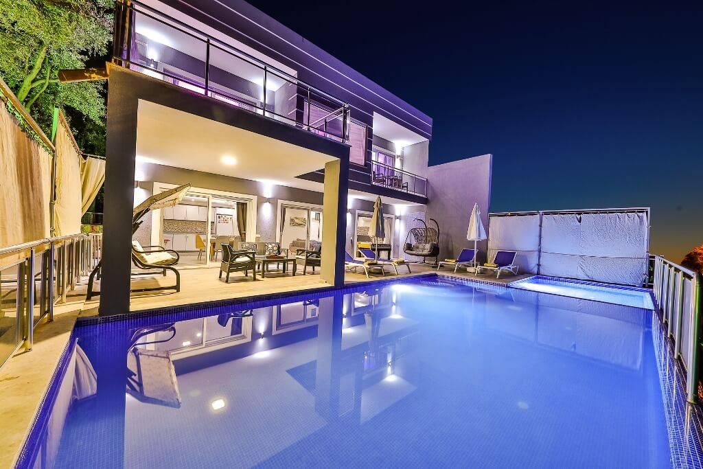 Kaş İslamlar'da Eşsiz Deniz Manzaralı , Özel Yüzme Havuzlu, Şık Villa-12079
