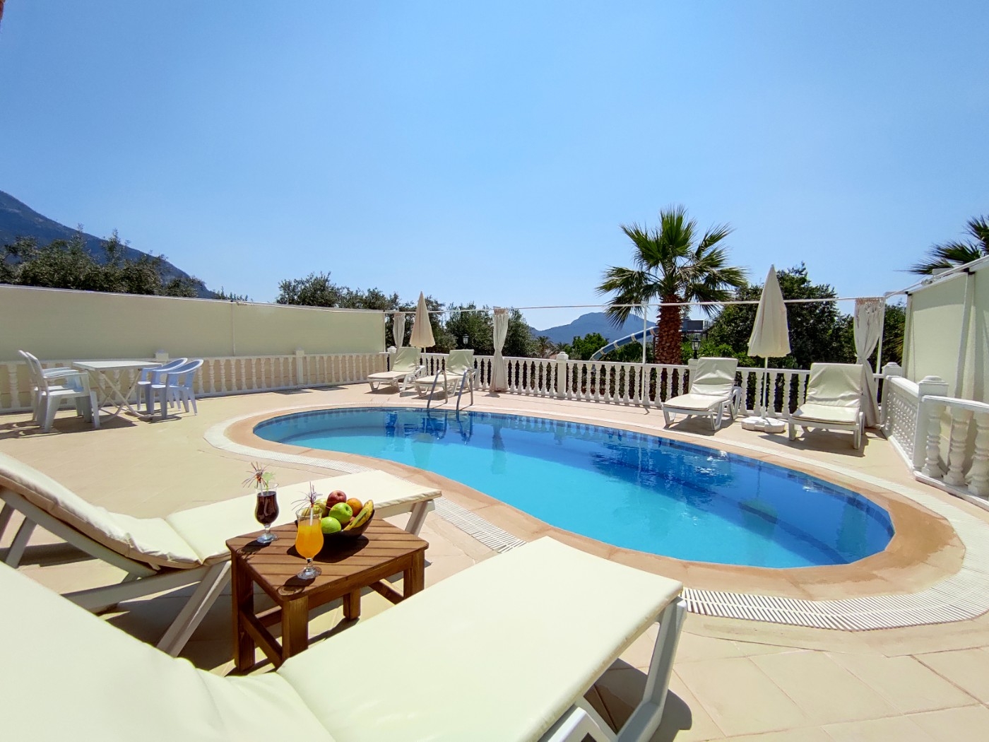 Fethiye'de Ölüdeniz Plajına Yakın, Özel Havuzlu, 3+1 Kiralık Villa