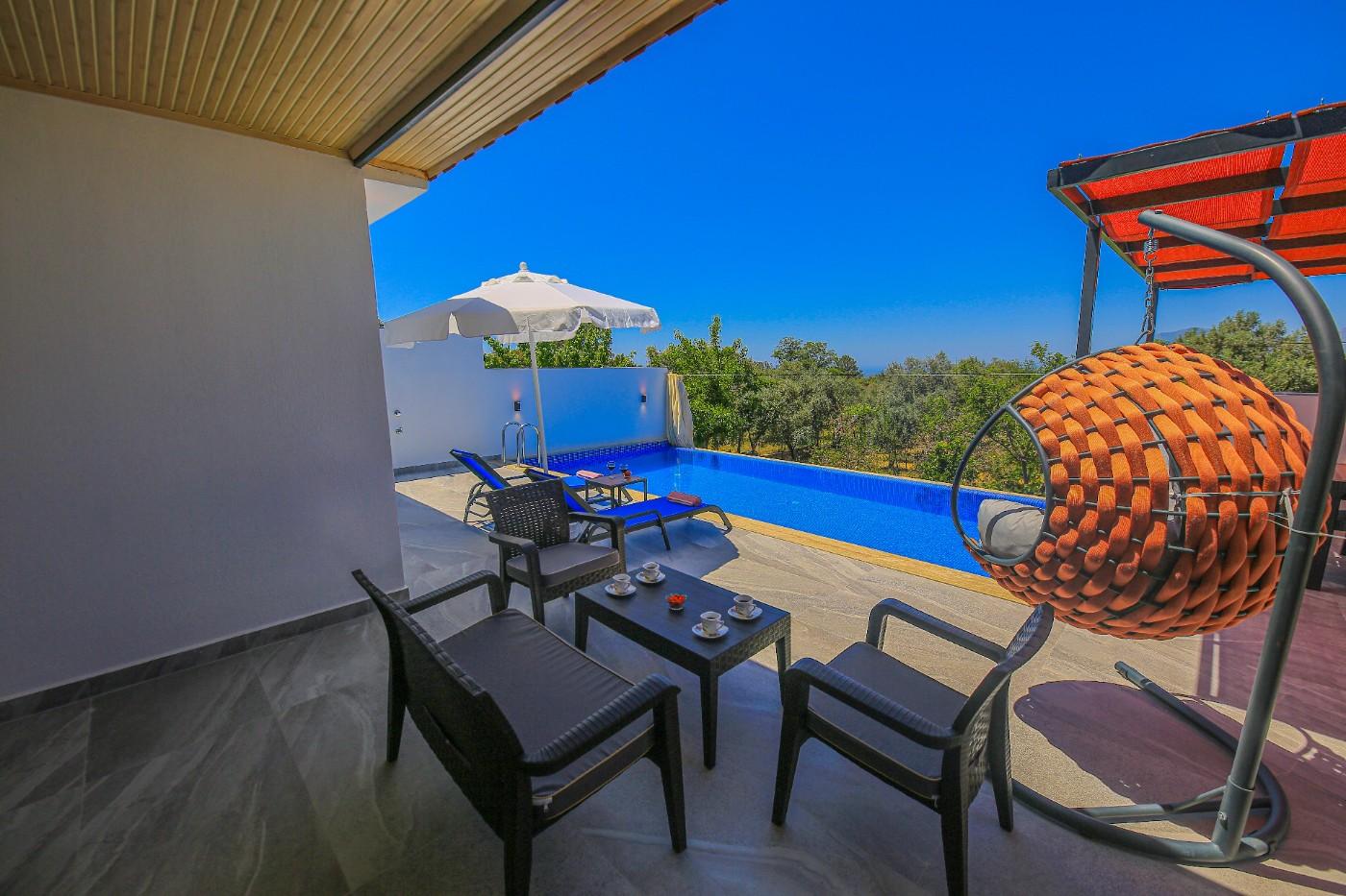 Kalkan Üzümlü'de Mükemmel Doğa Manzaralı, Özel Havuzlu, Kiralık Villa-21024