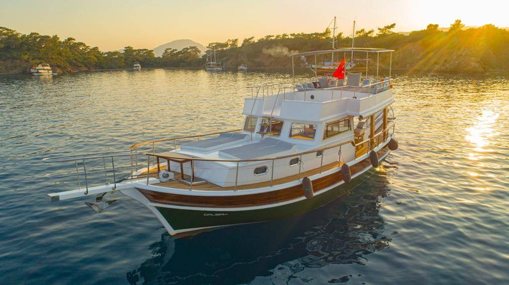 Muğla Marmaris'te 6 Kişilik, Kaptanlı, Kiralık Gulet