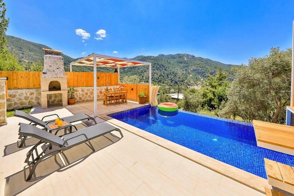 Kaş İslamlar'da Taş Ve Ahşap Yapılı, Özel Havuzlu, Balayı Villası-28531