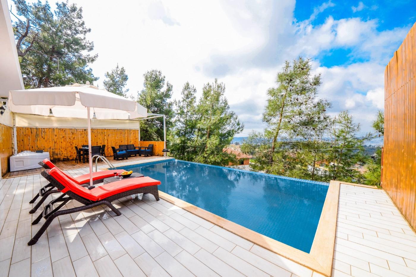 Kaş Üzümlü'de Balayı Çiftlerine Uygun, Özel Havuzlu, 1+1 Villa-20485