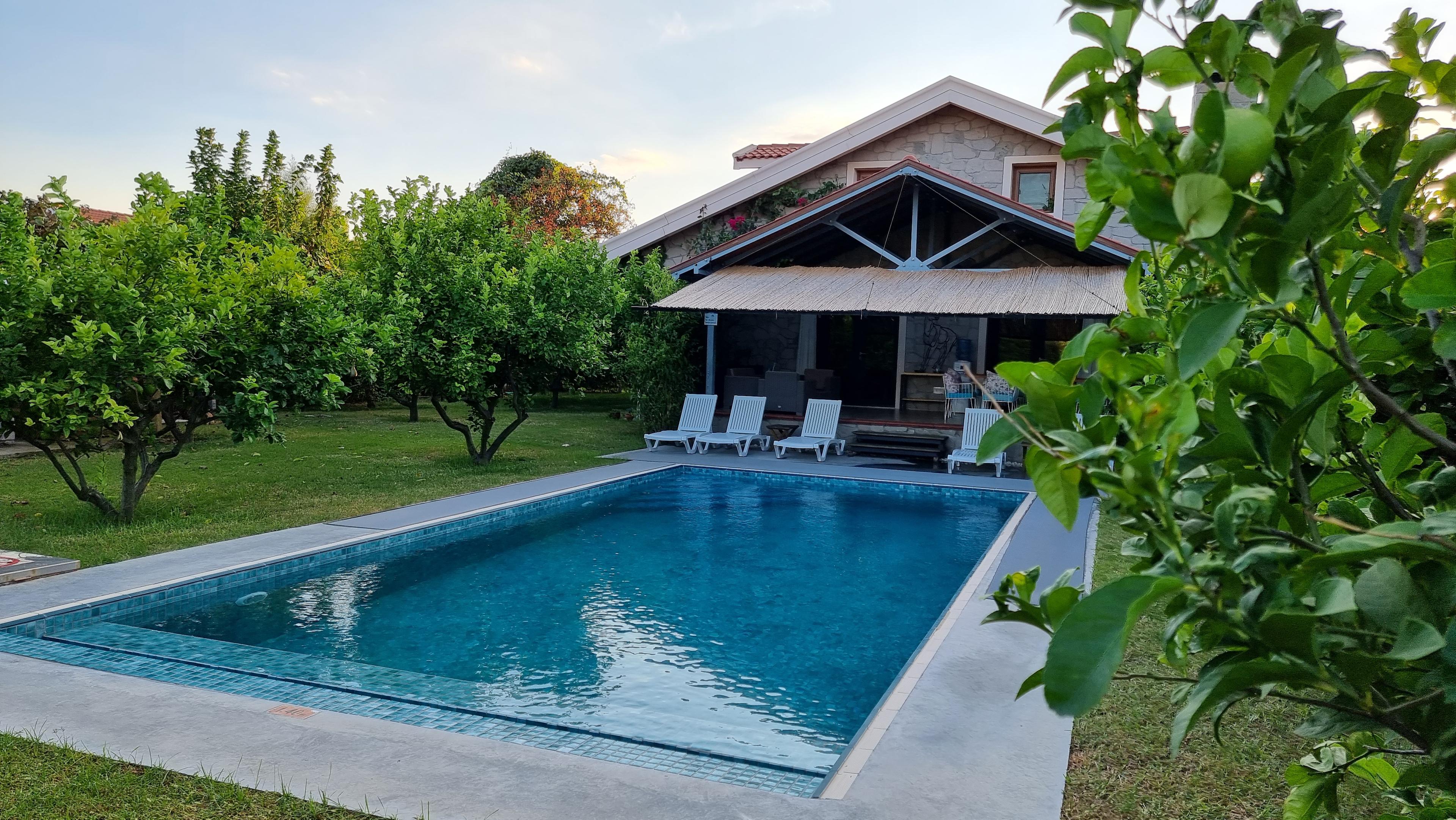 Muğla Ortaca'da Geniş Ailelere Uygun, Özel Havuzlu, Konforlu Villa-24657