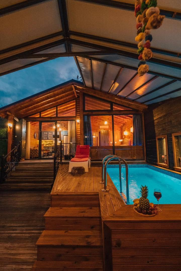 Sapanca Kırkpınar'da Göl Manzaralı, Jakuzili, Tatil Evi-20436