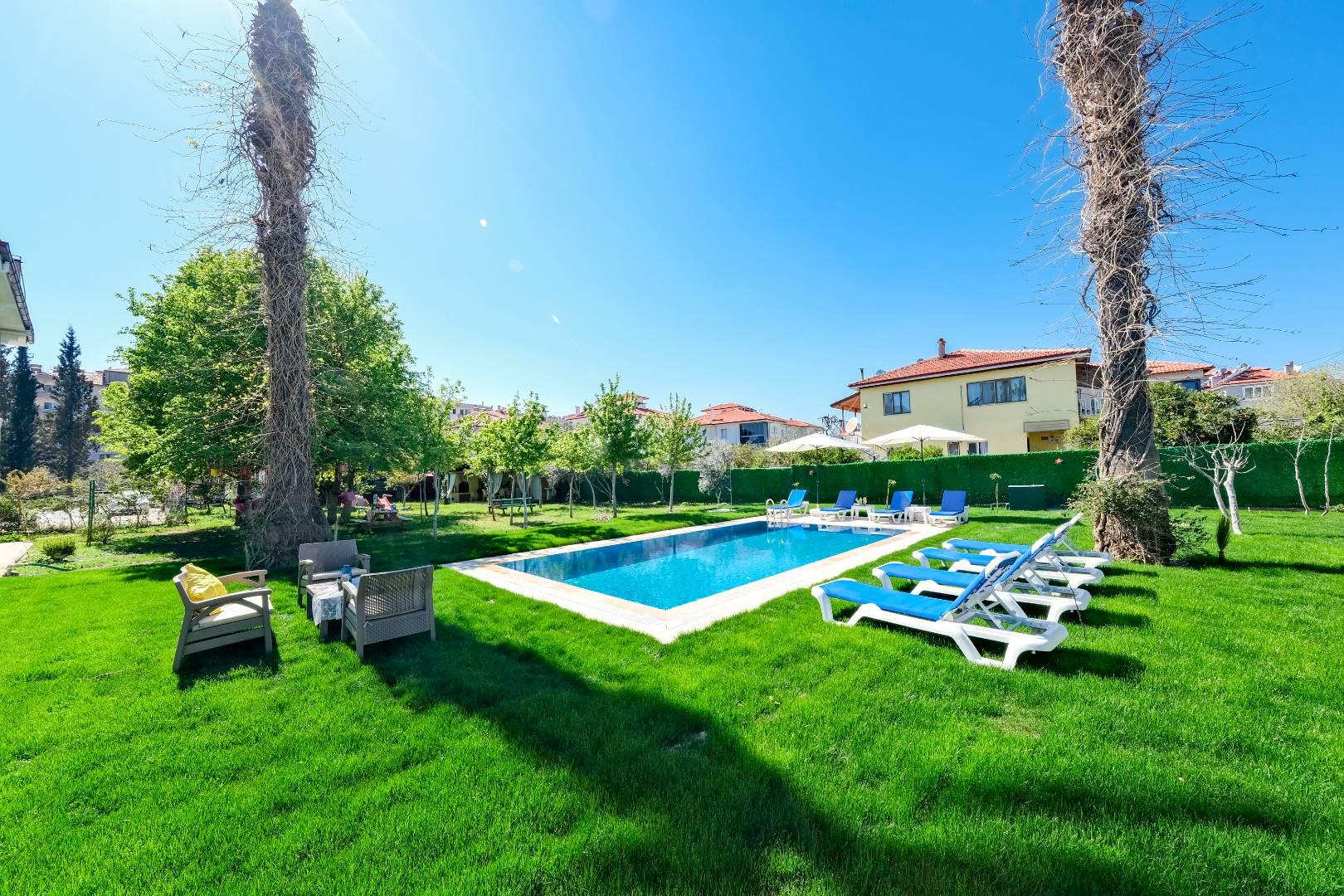 Muğla Ortaca'da Geniş Bahçeli, Özel Havuzlu, Yazlık Villa-31821