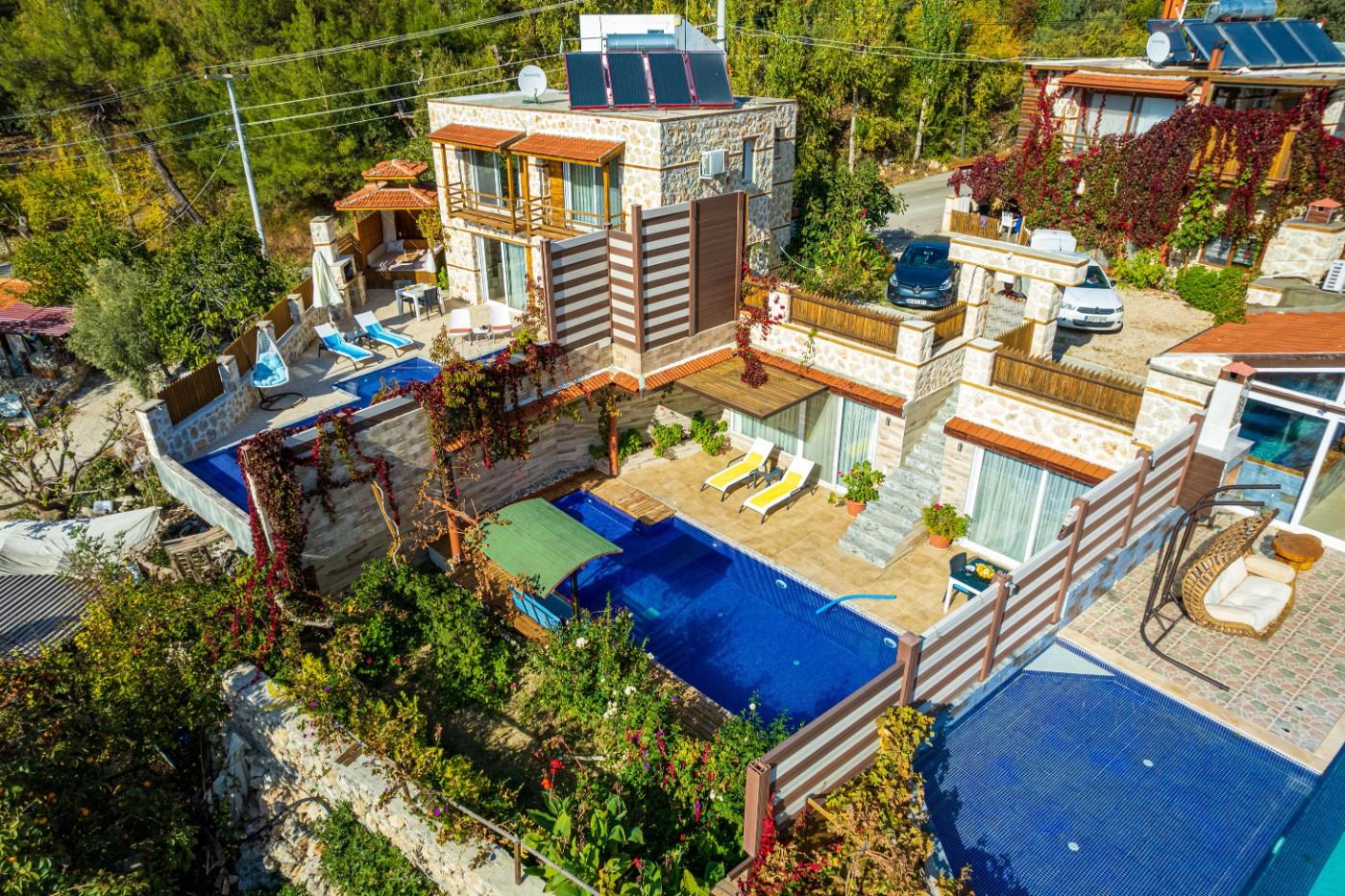 Kaş İslamlar'da Gözlerden Uzak, Özel Havuzlu, 1+1, Balayı Villası-23870