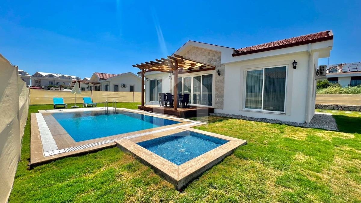 Fethiye Karagedik'te Nezih Konumda, Özel Havuzlu, Şık Villa