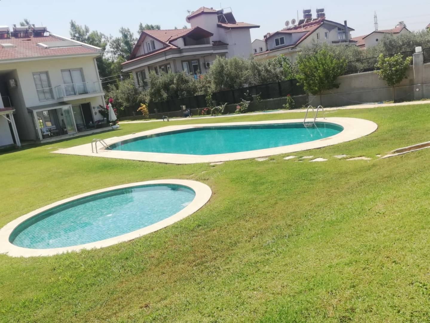 Fethiye Çiftlik'te Site İçerisinde, Ortak Havuzlu, Kiralık Daire-26611