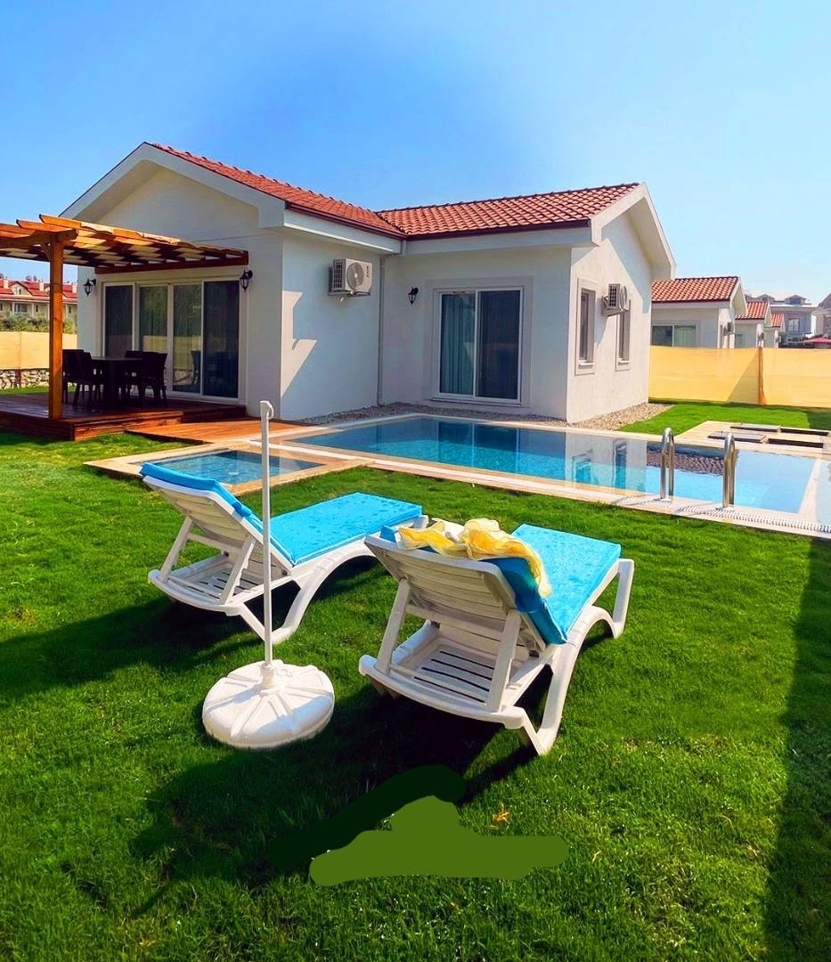 Muğla Fethiye'de Denize Yakın, Bahçeli, 4 Kişilik, Kiralık Villa