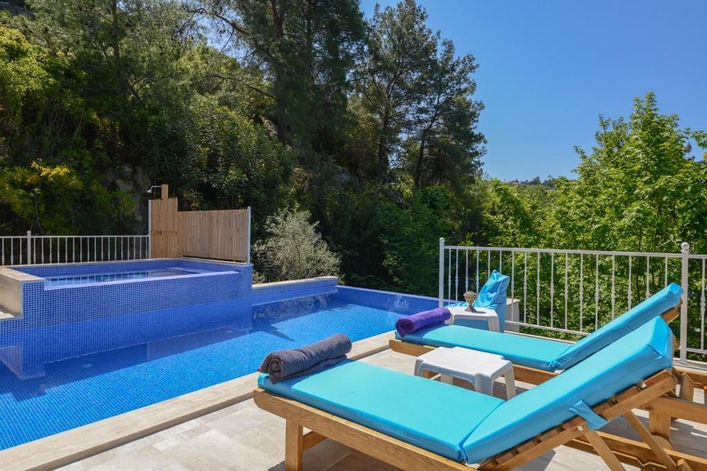 Kalkan İslamlar'da Yemyeşil Doğada, Özel Havuzlu, Jakuzili Villa-12094