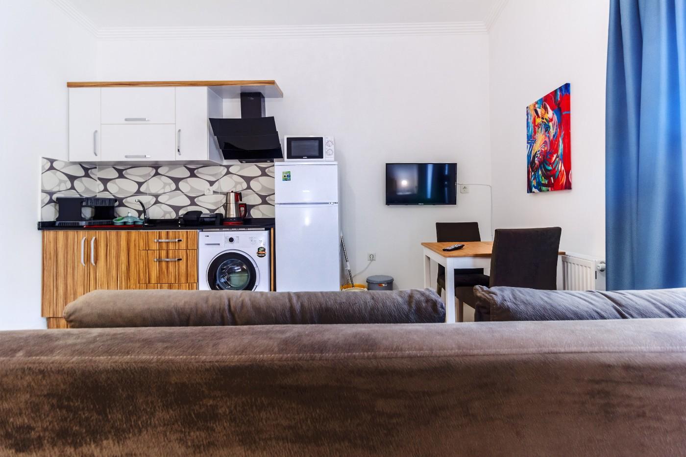 Antalya Konyaaltı'nda Denize Yakın, Merkezi Konumda, 1+0 Stüdyo Ev-13156