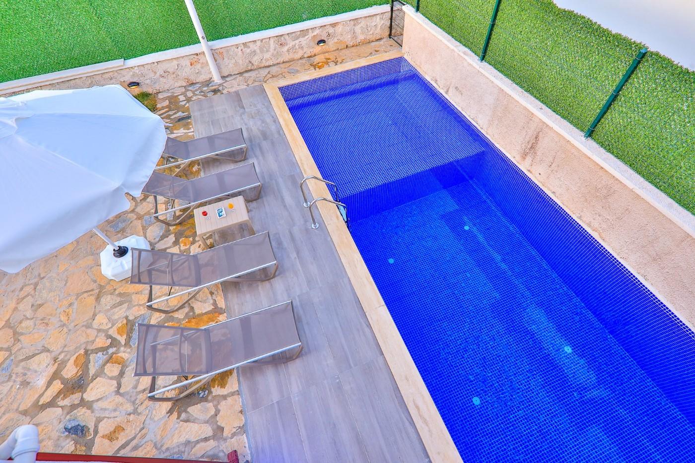 Kaş Andifli'de Eşsiz Doğada, Özel Havuzlu, 3+1 Şık Villa-22926