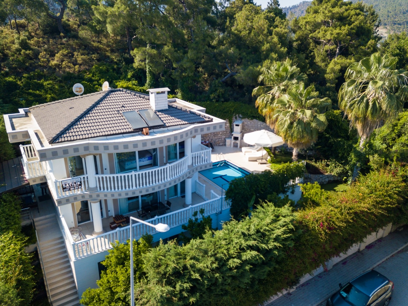 Antalya Kemer'de Denize Yakın, Özel Havuzlu, Muhafazakar Villa