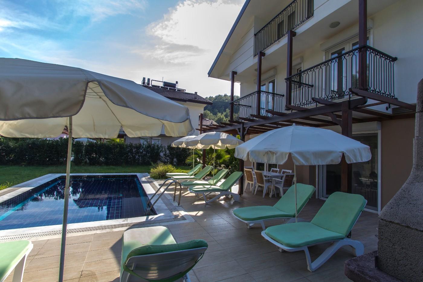 Fethiye Ölüdeniz'de Plaja Yakın, Özel Havuzlu, Konforlu, Modern Villa-14745