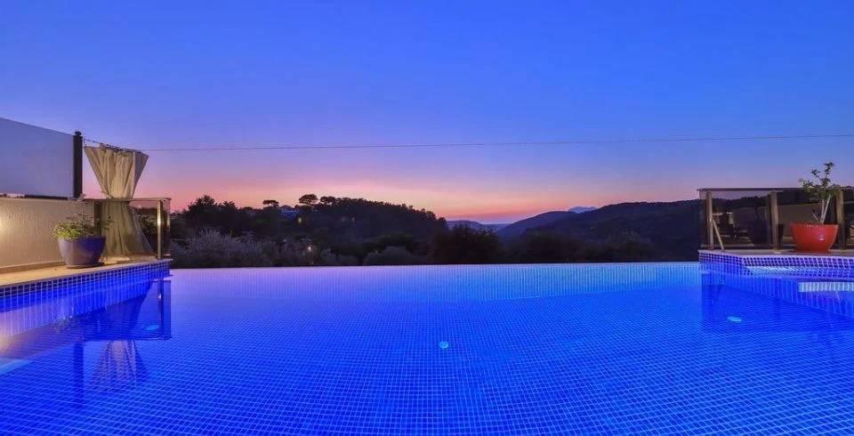 Kaş İslamlar'da Gözlerden Uzak, Özel Havuzlu, Balayı Villası-40098