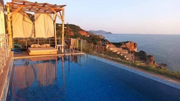 Alanya Uğrak'da Panoramik Deniz Manzaralı, Özel Havuzlu, Lüks Villa-42141