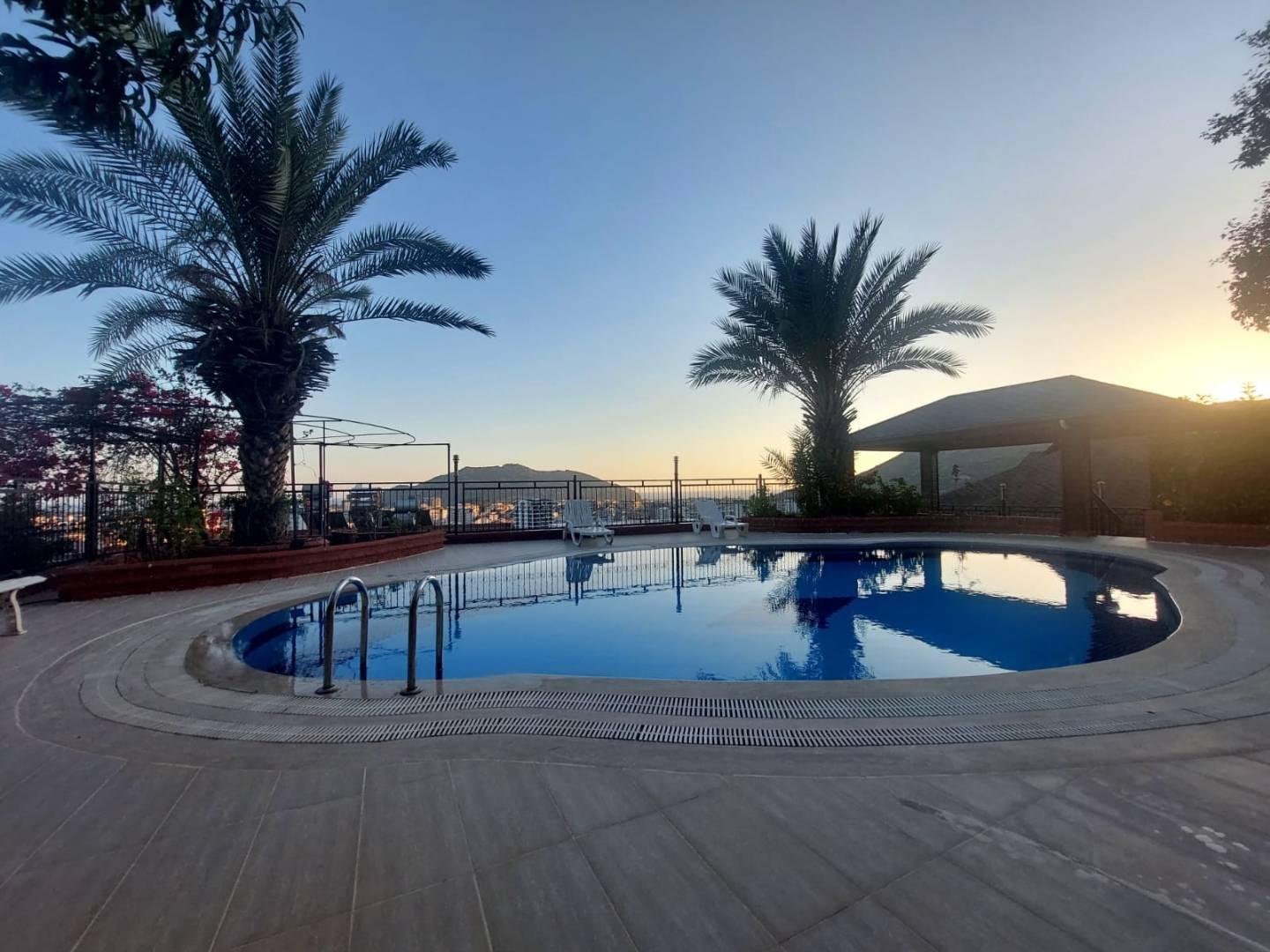 Alanya Gazipaşa'da Geniş Ailelere Uygun, Özel Havuzlu, 7+2 Villa-43605