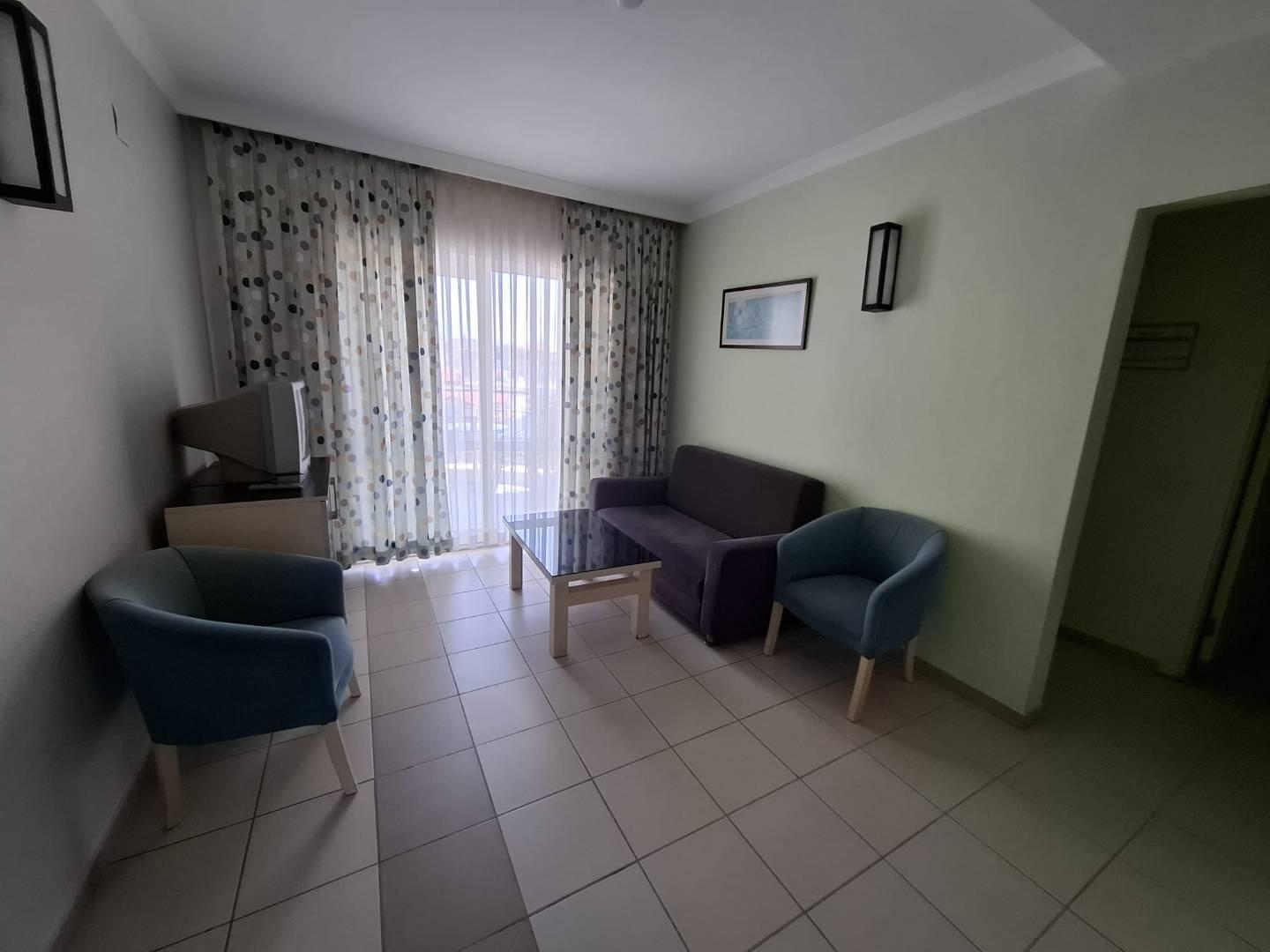 Alanya Güllerpınarı'nda Aquaparklı, Ortak Havuzlu, Konforlu Suit-42430