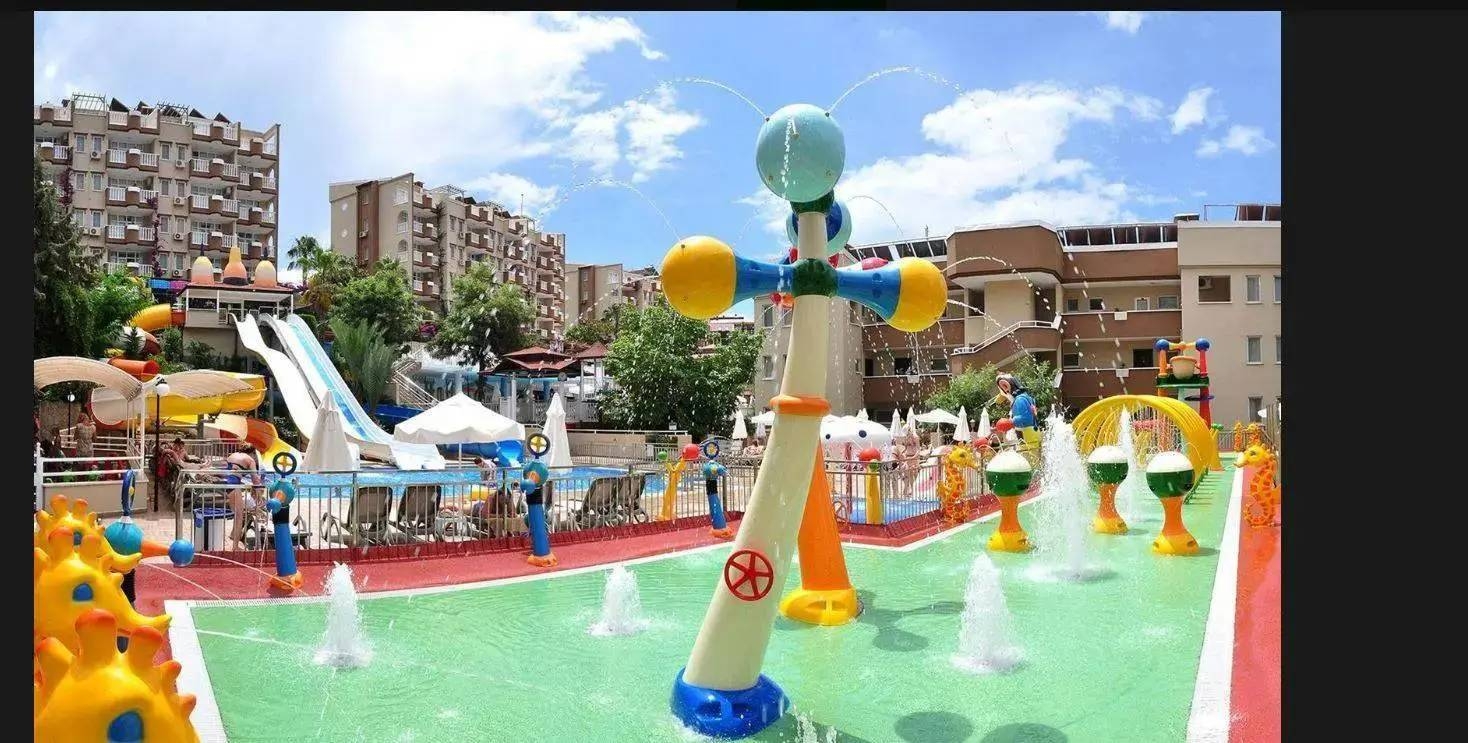 Alanya Kestel'de Aquaparklı, Ortak Havuzlu, 4 Kişilik Tatil Evi