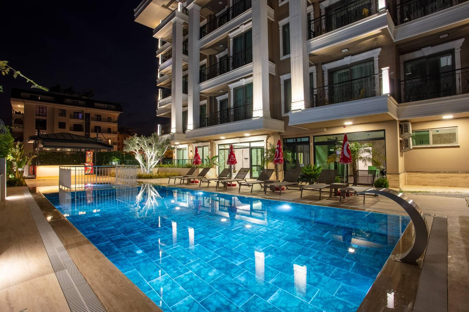 Alanya Oba'da Çekirdek Ailelere Uygun, Ortak Havuzlu, 2+1 Lüks Suite-43399