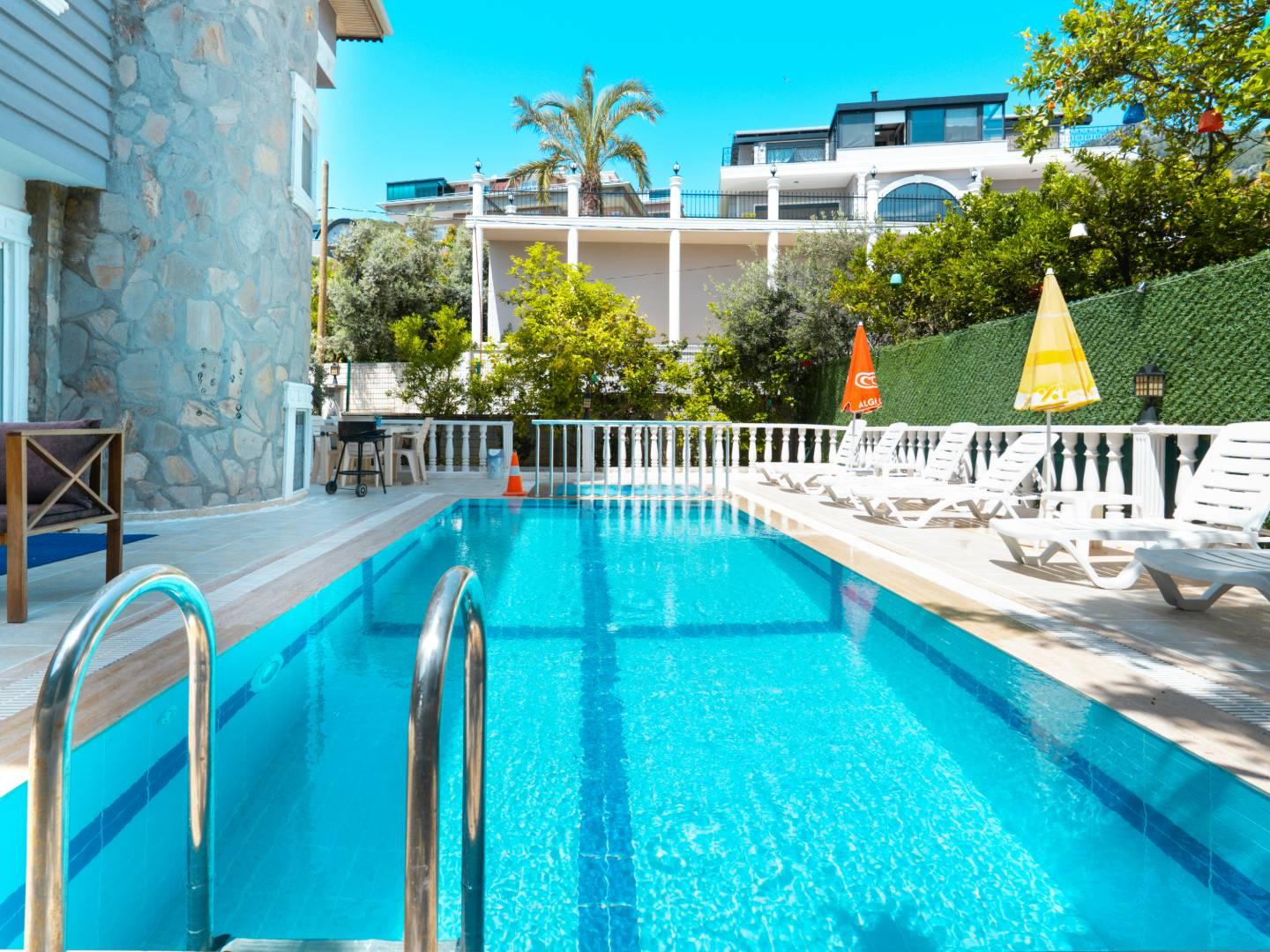 Alanya Sugözü'nde Doğa ve Deniz Manzaralı, Özel Havuzlu, Kiralık Villa-39018