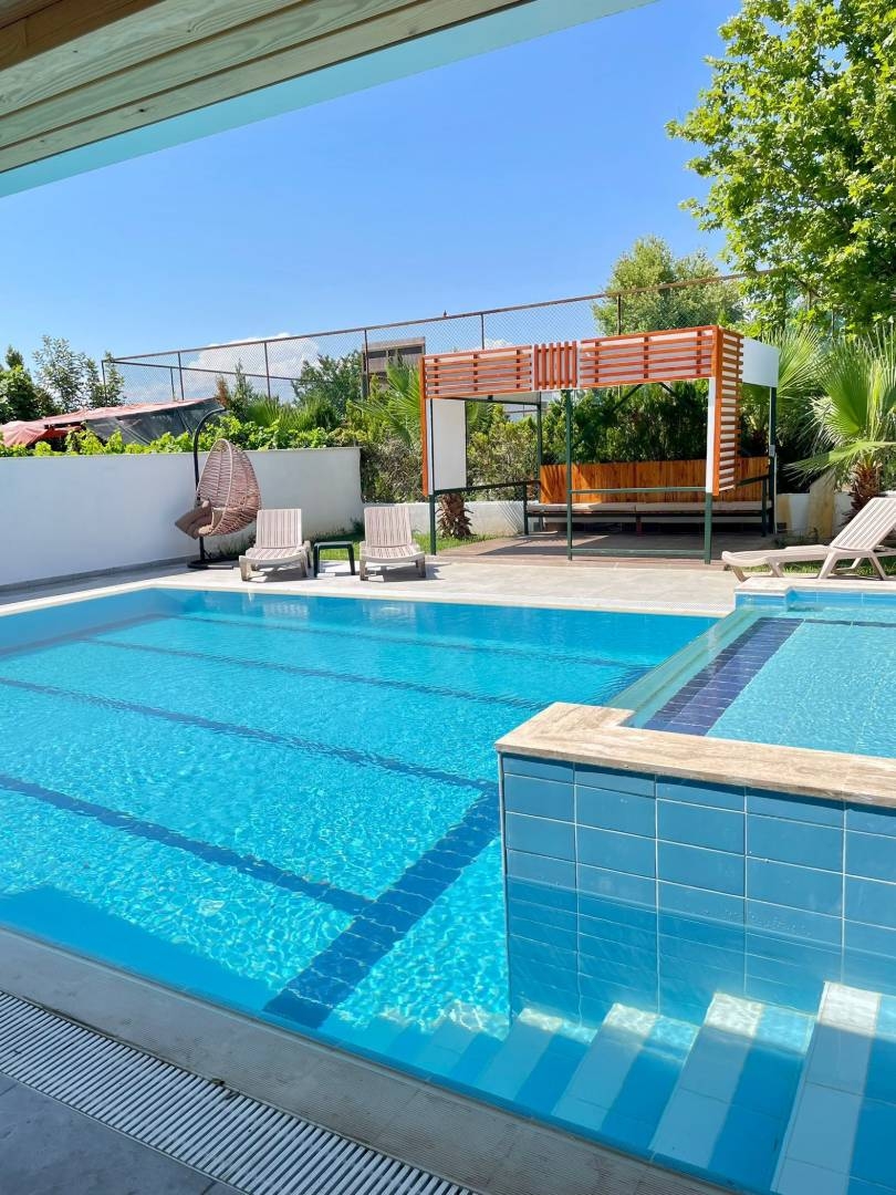 Antalya Serik'te Kalabalık Ailelere Uygun, Özel Havuzlu, Kiralık Villa