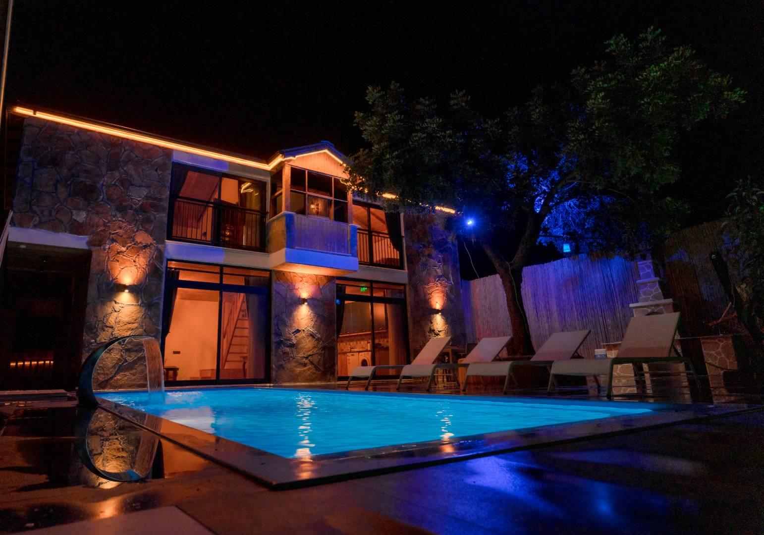 Antalya Demre'de Çekirdek Ailelere Uygun, Özel Havuzlu, Şık Villa-43174