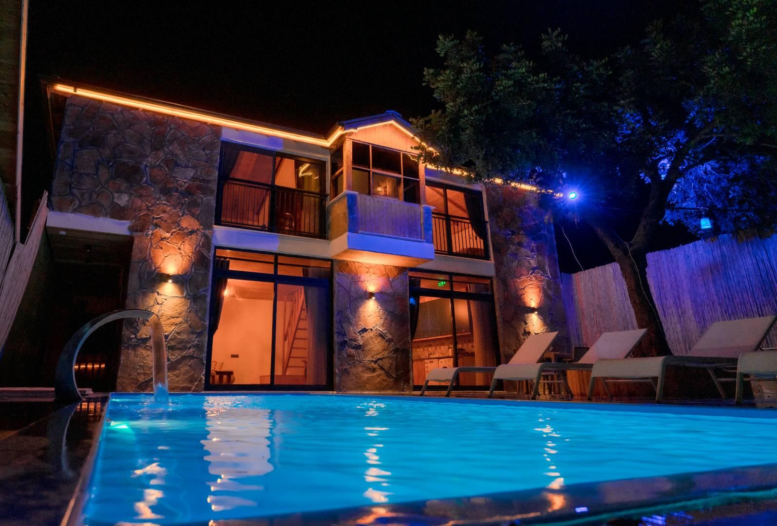 Antalya Demre'de Çekirdek Ailelere Uygun, Özel Havuzlu, Şık Villa-43174