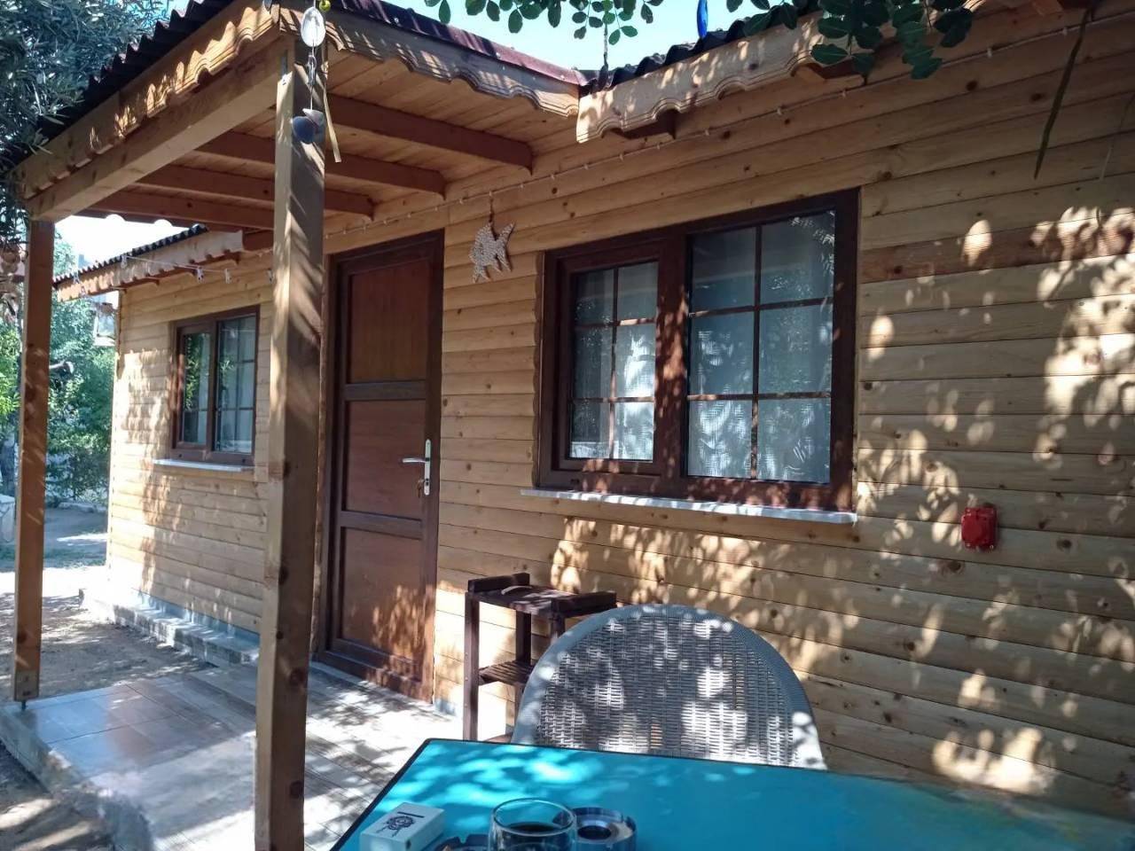 Antalya Finike'de Denize Yakın Konumda, Bahçeli, Konforlu Bungalov-40159