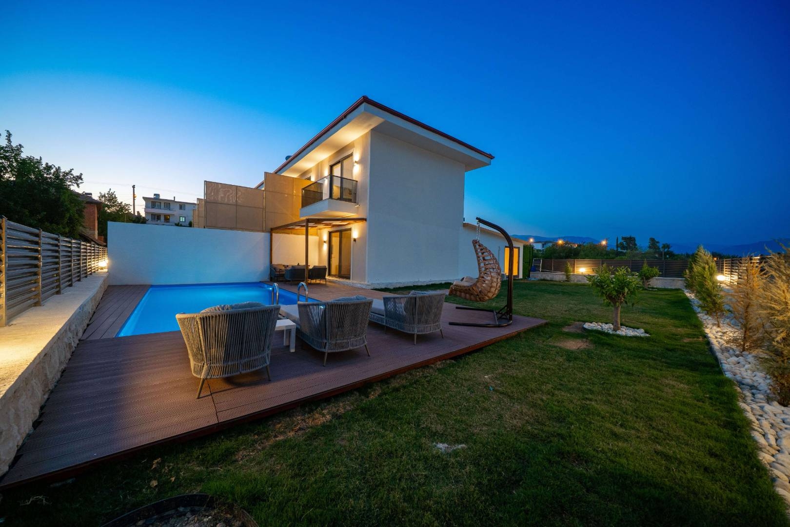 Kaş Kasaba'da Çekirdek Ailelere Uygun, Özel Havuzlu, Şık Villa