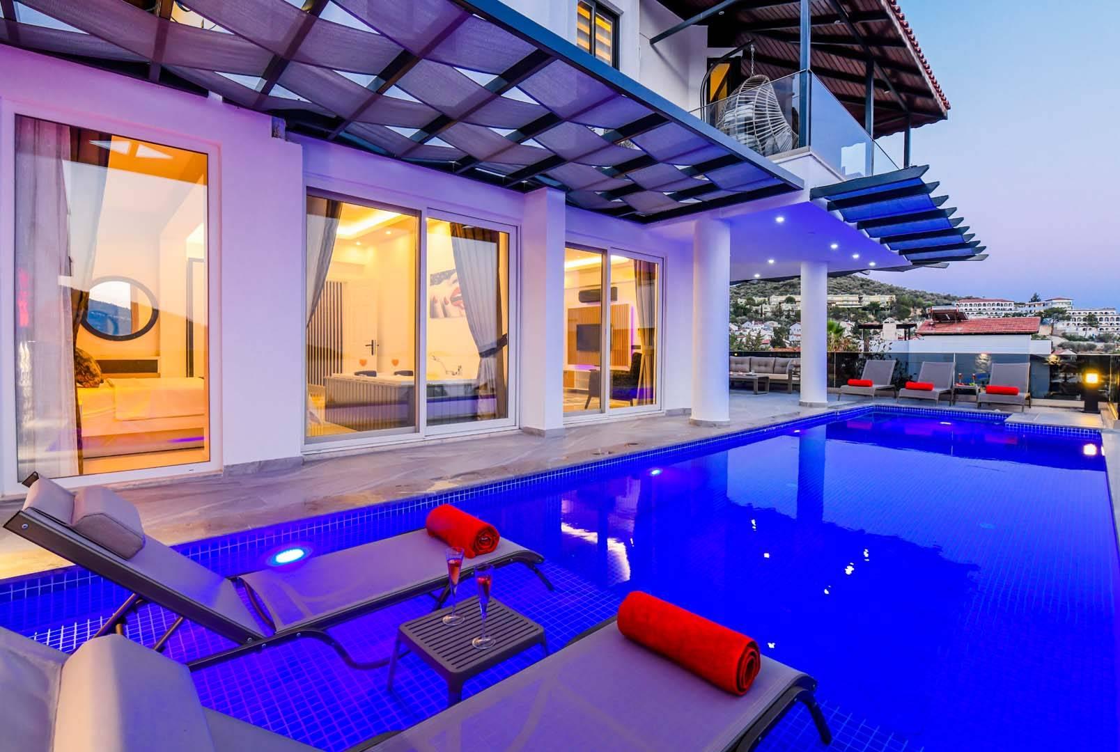 Kaş Kalkan'da Deniz Ve Doğa Manzaralı, Özel Havuzlu, Modern Villa-40951