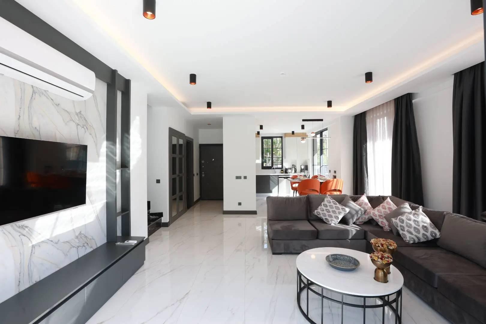 Antalya Kemer'de Site İçerisinde, Ortak Havuzlu, Konforlu Villa-43074