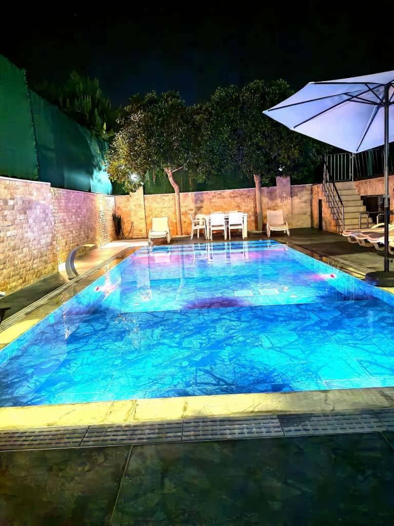 Antalya Serik'te Muhteşem Doğa İçerisinde, Özel Havuzlu, Şık Villa-21463