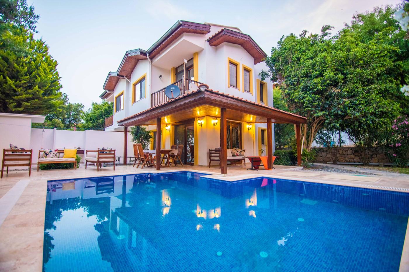 Marmaris Söğüt'te Kalabalık Ailelere Uygun, Özel Havuzlu, Şık Villa-15691