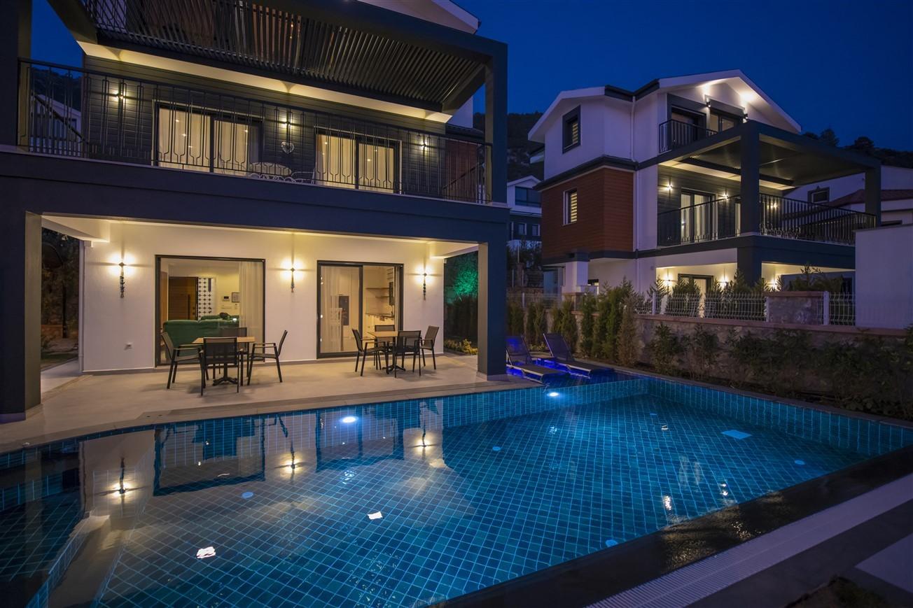 Fethiye Ölüdeniz’de Sakin Konumda, Özel Havuzlu, 6 Kişilik, Lüks Villa-22333