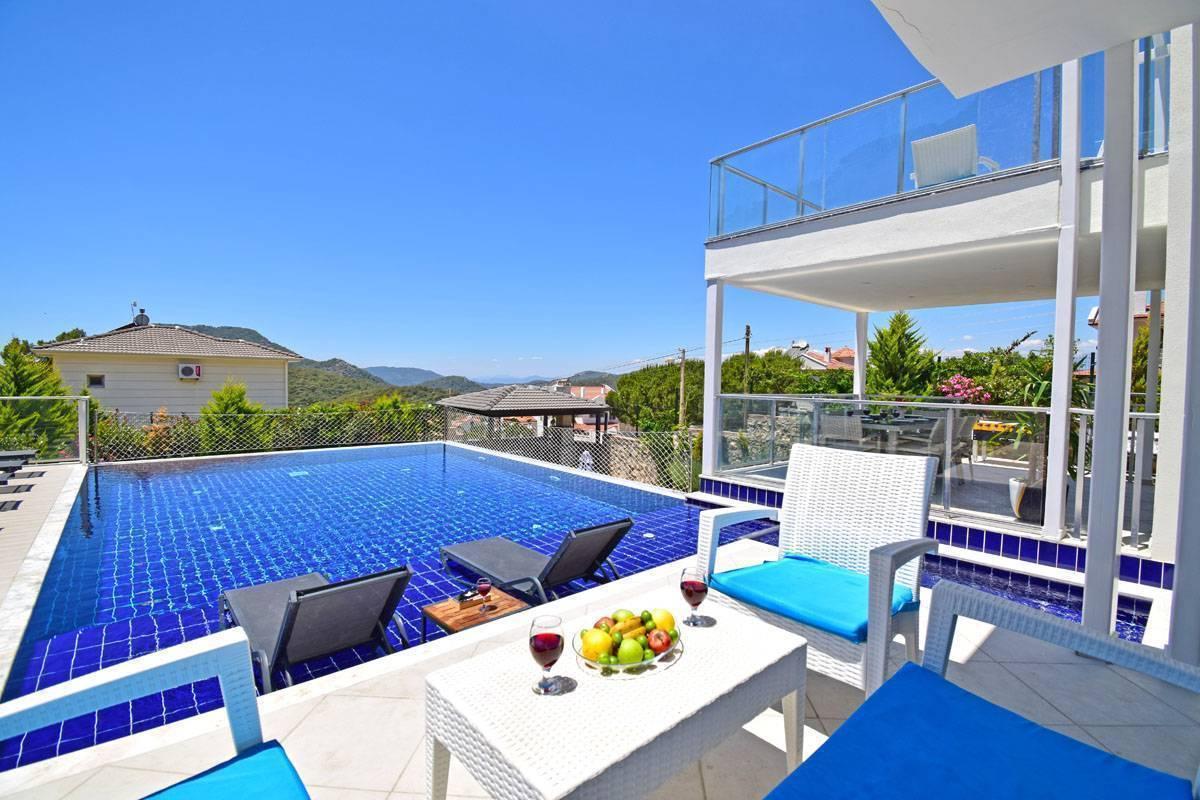 Fethiye Ölüdeniz'de Yemyeşil Bahçeli, Lüks Özel Havuzlu, Bahçeli Villa-26559