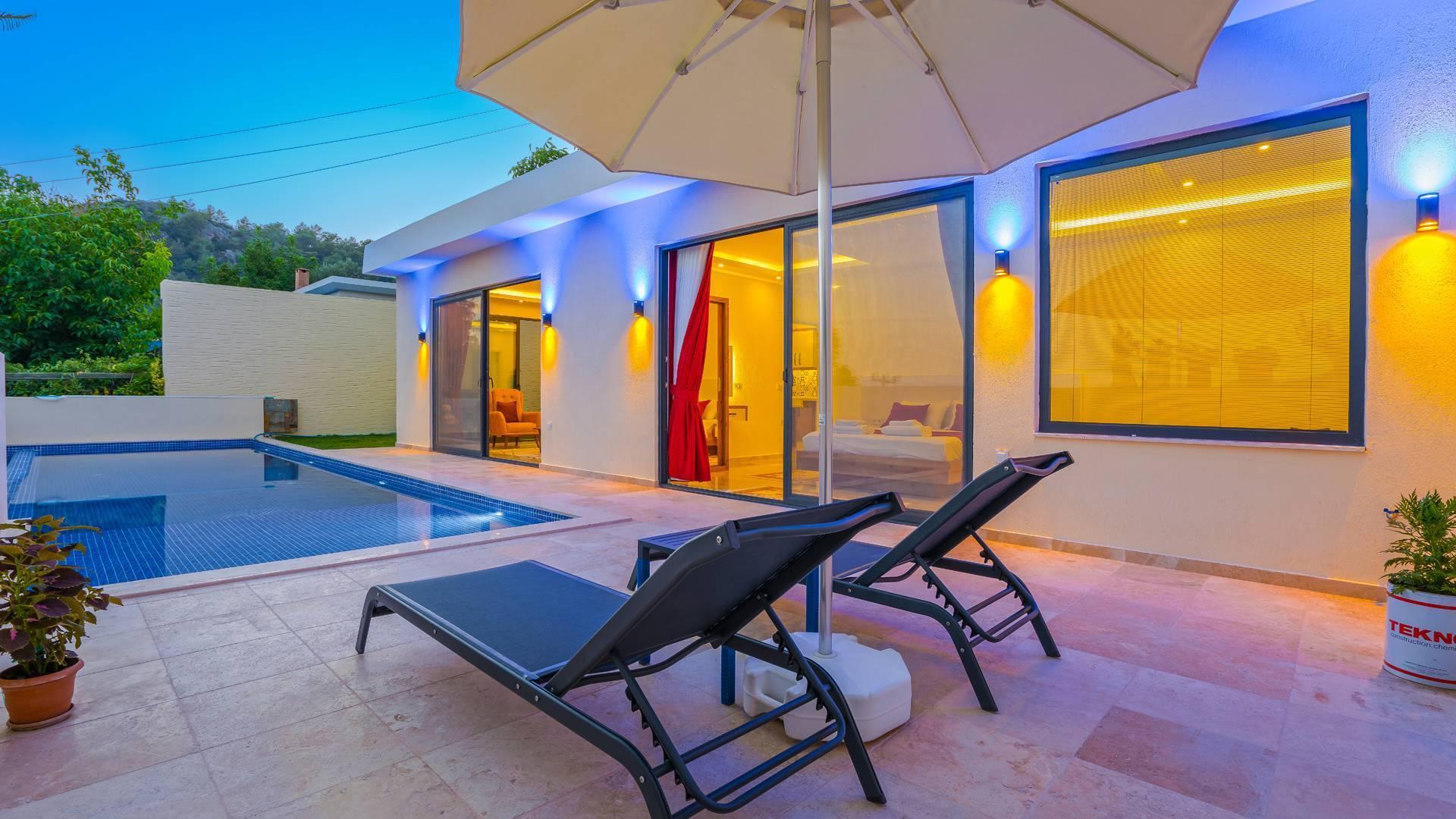 Kaş İslamlar'da Gözlerden Uzak Konumda, Özel Havuzlu, 1+1 Villa-29476