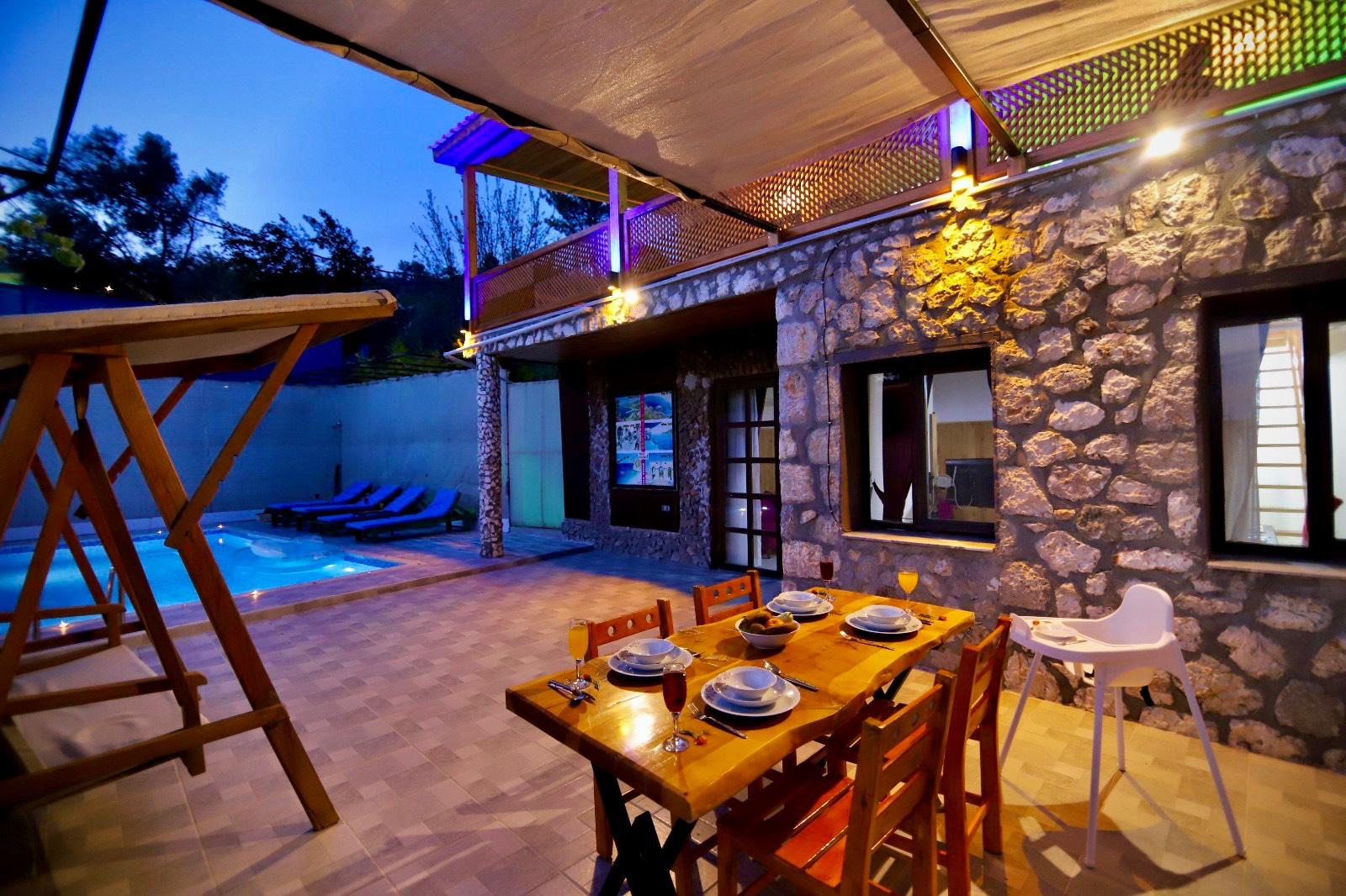 Kaş İslamlar'da Doğa İçerisinde, Özel Havuzlu, Jakuzili Villa-30471