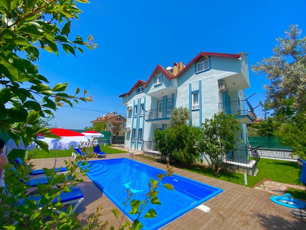 Fethiye Karaçulha'da Denize Yakın Konumda, Ortak Havuzlu, Tatil Evi