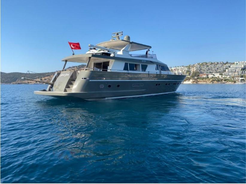 Bodrum'da Eşsiz Mavilikler İçerisinde, 12 Kişilik, Lüks Motoryat-15912